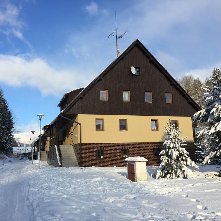 Apartmán V Zeleni Dolní Morava Esterno foto
